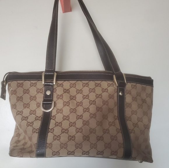 Gucci Medium GG Monogram Canvas Abbey Tote Bag. - Picture 8 of 12
